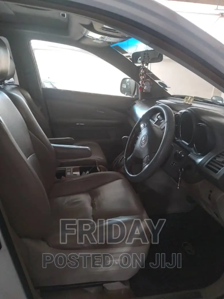 Toyota Harrier 2.4 2007 White