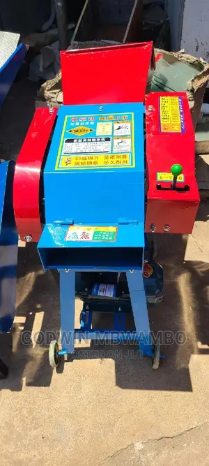 Tunauza Mashine Za Kuchakata Malisho Ya Mifugo/Chaffcutter