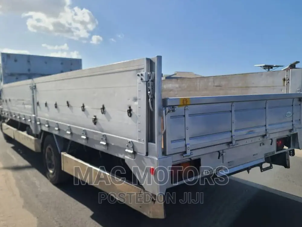 Fuso Fighter Long Base