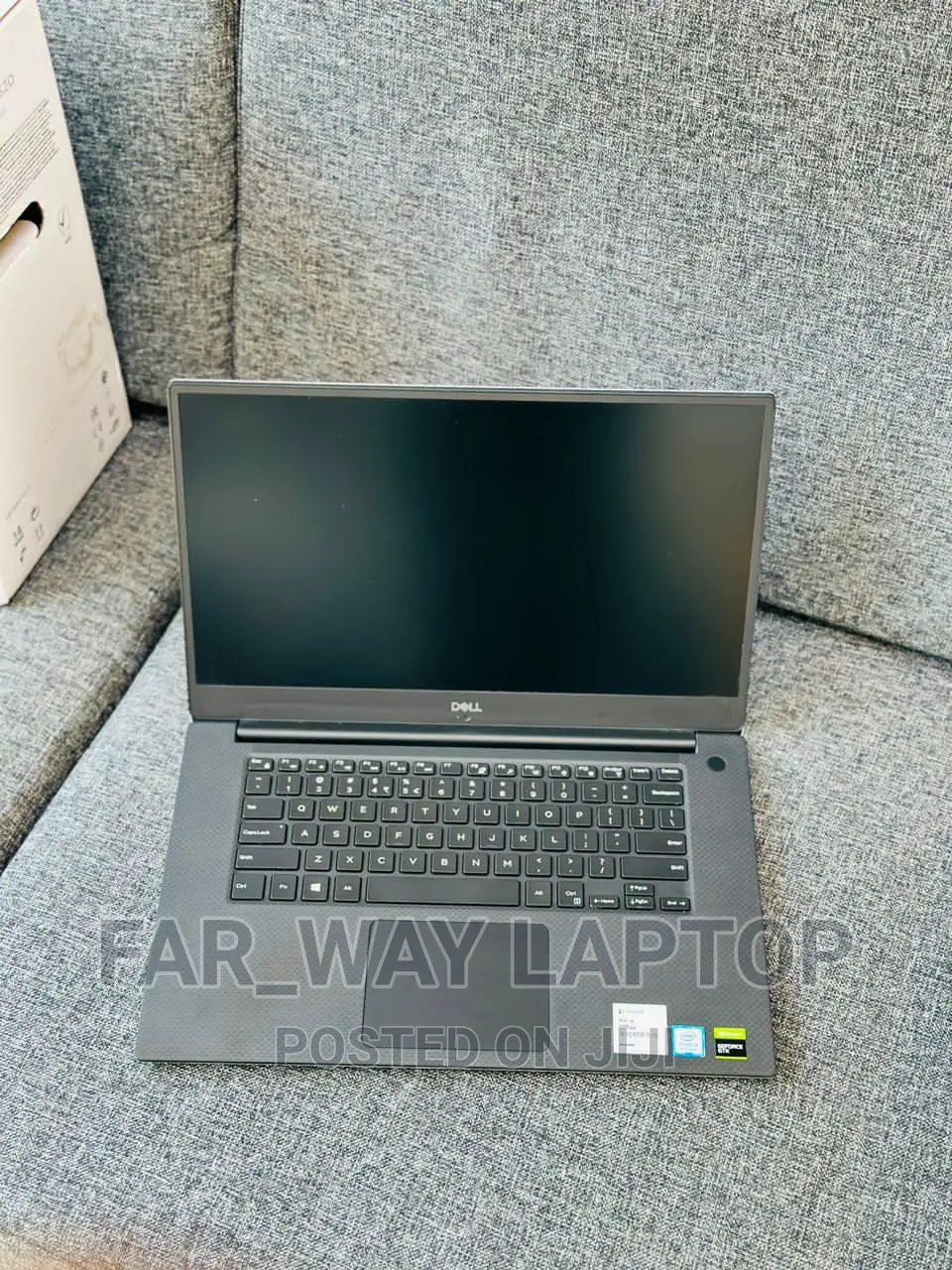 New Laptop Dell XPS 15-9570 8GB Intel Core I5 SSD 1T
