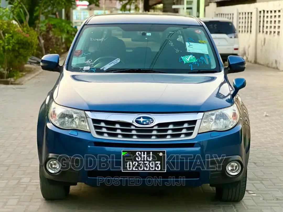 Subaru Forester 2012 Blue