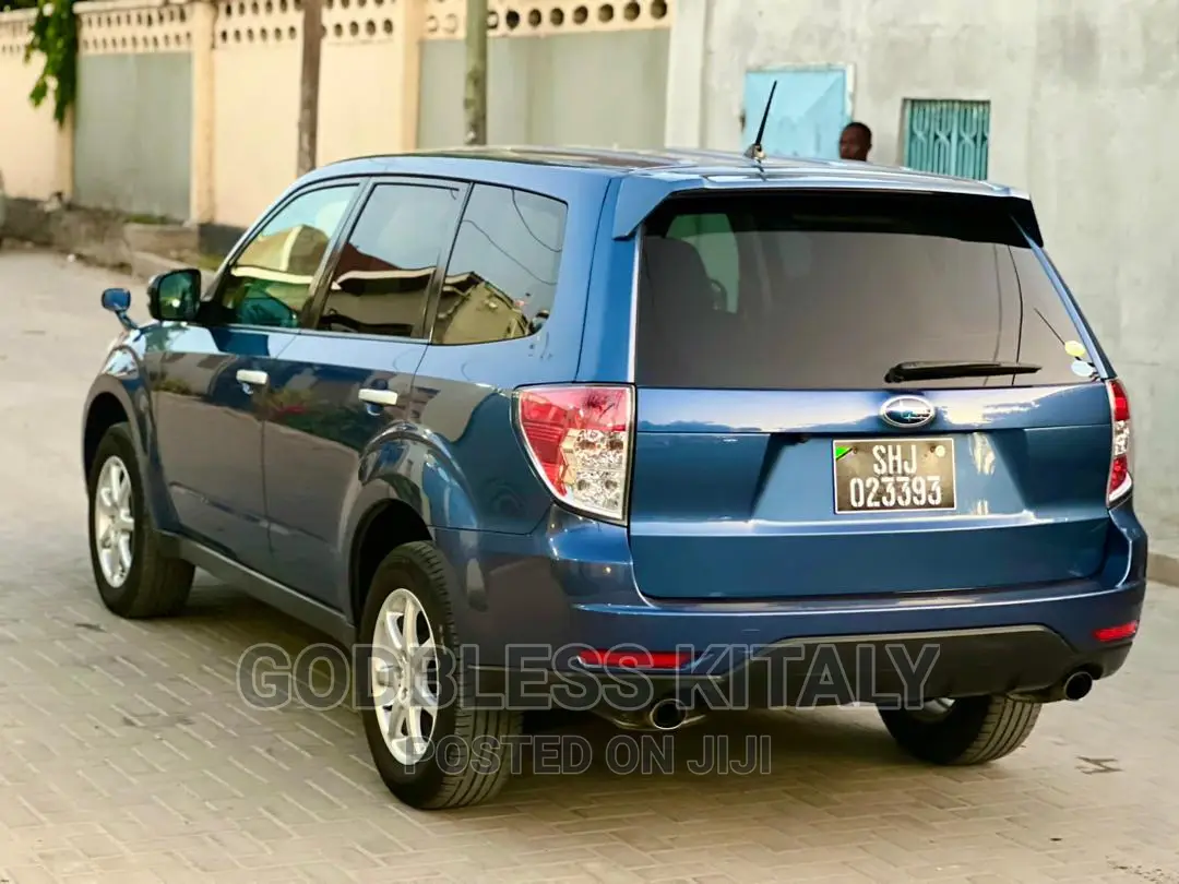 Subaru Forester 2012 Blue