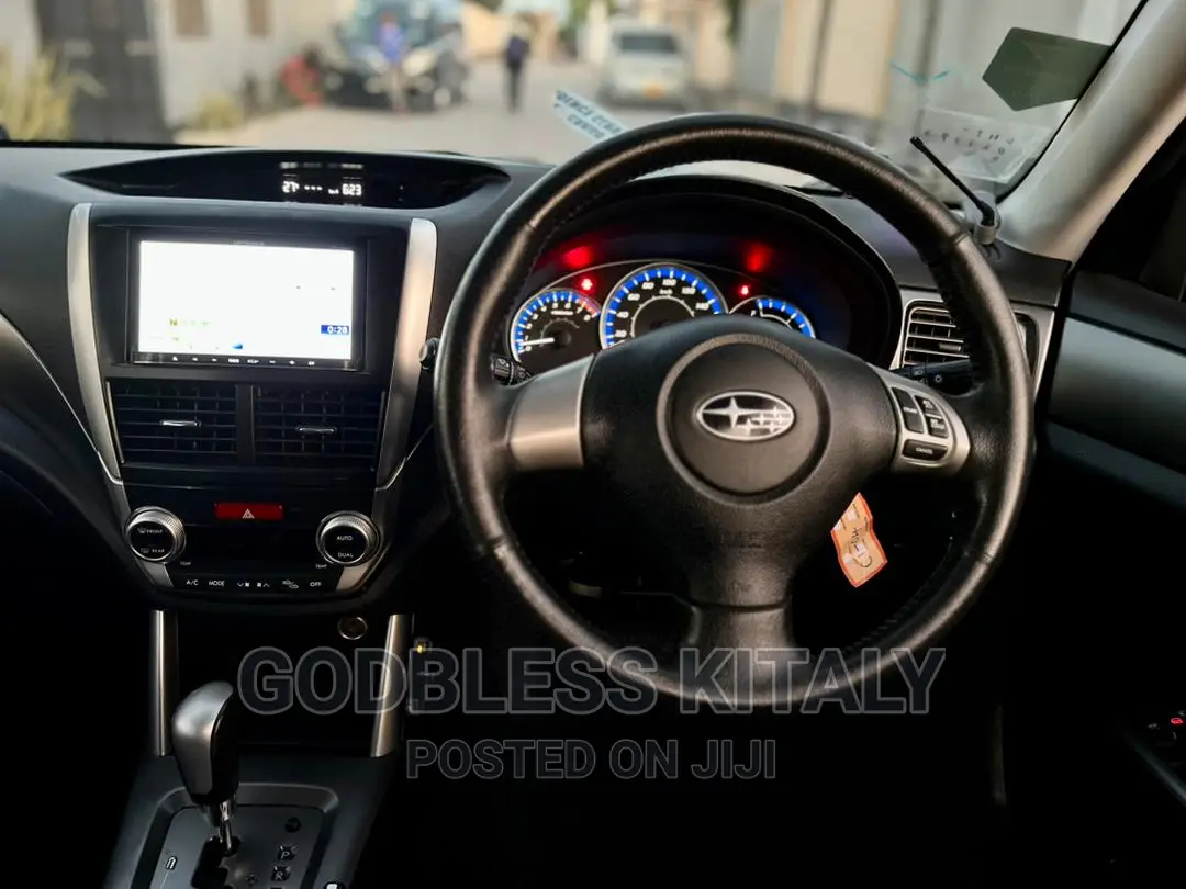 Subaru Forester 2012 Blue