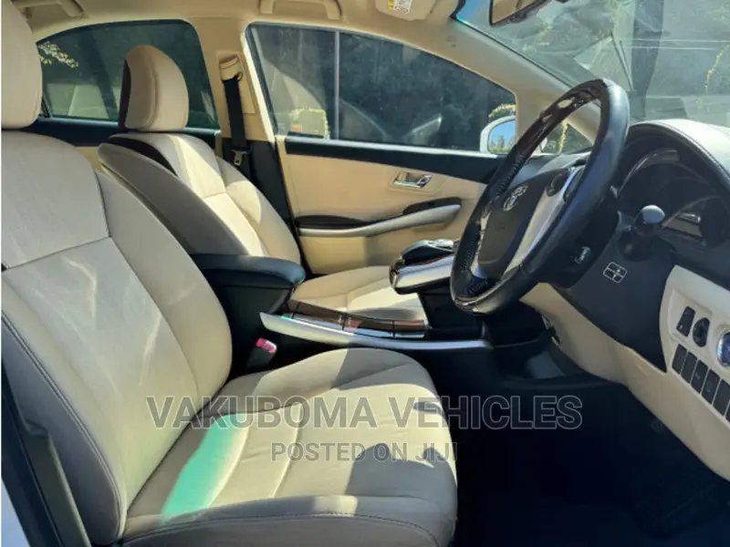 Toyota Sai 2.4 Hybrid FWD 2013 Pearl