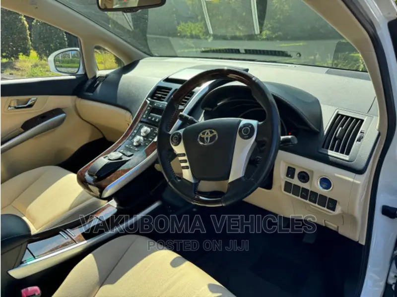 Toyota Sai 2.4 Hybrid FWD 2013 Pearl
