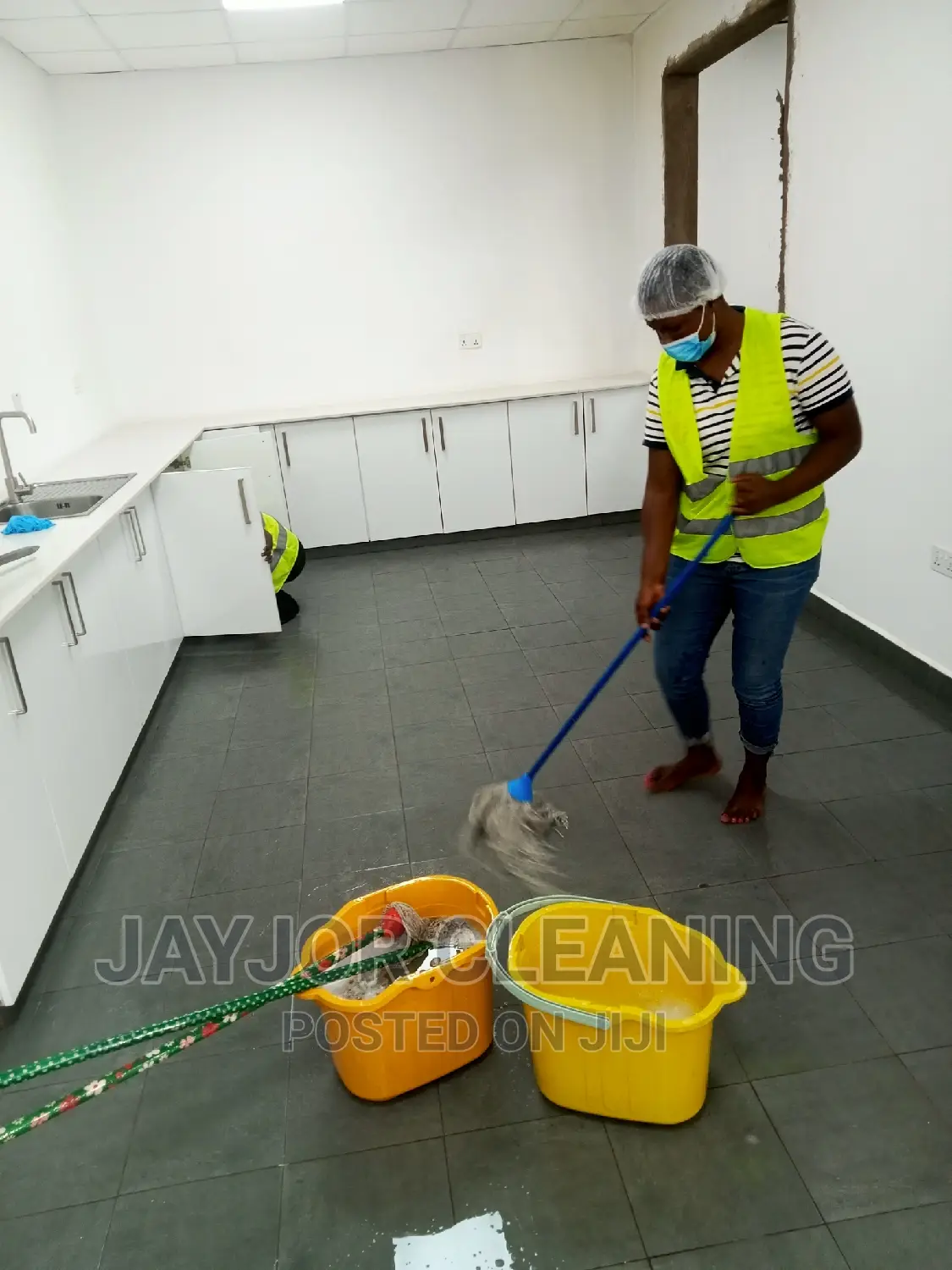 Deep Cleaning Services, Shops, Hotels, Schools, Hospitals