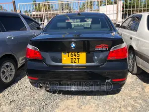 BMW 5 Series 2004 Black