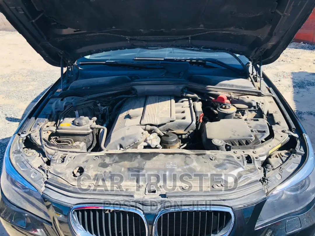 BMW 5 Series 2004 Black
