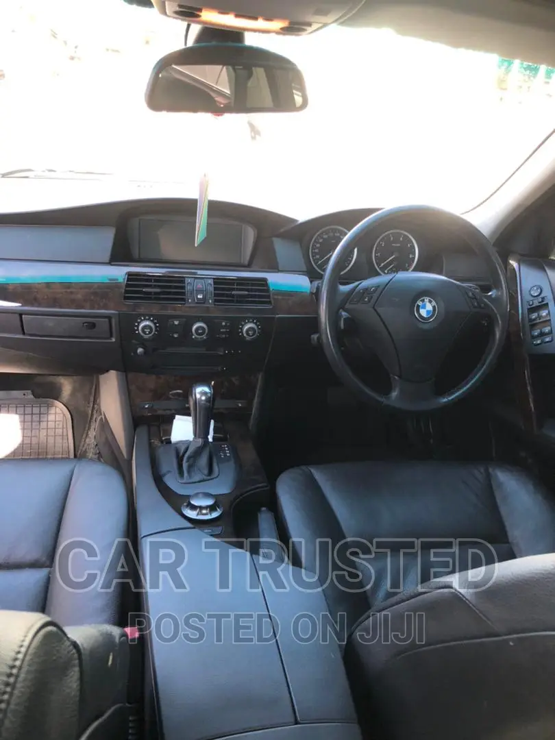 BMW 5 Series 2004 Black