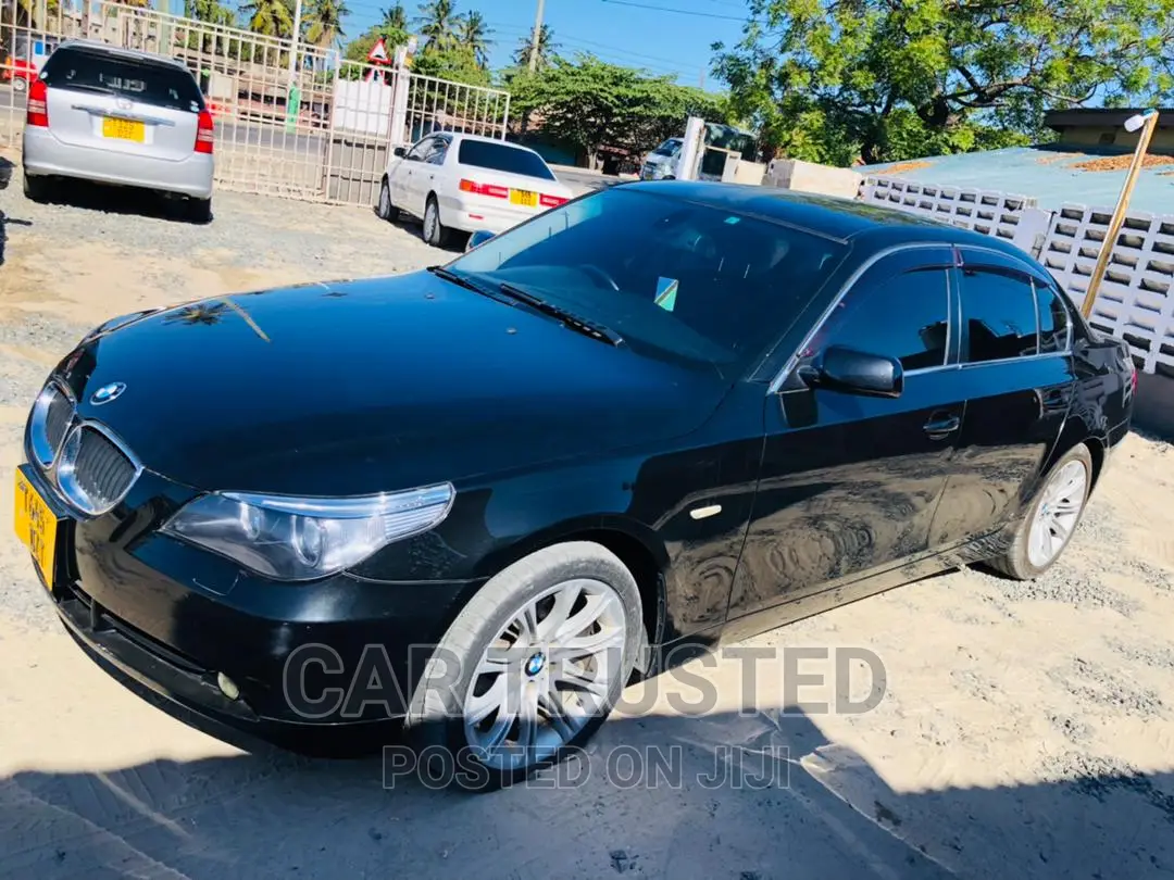 BMW 5 Series 2004 Black