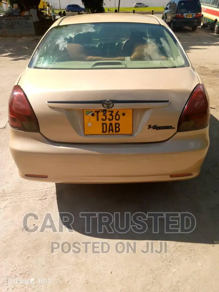 Toyota Verossa 2002 Gold