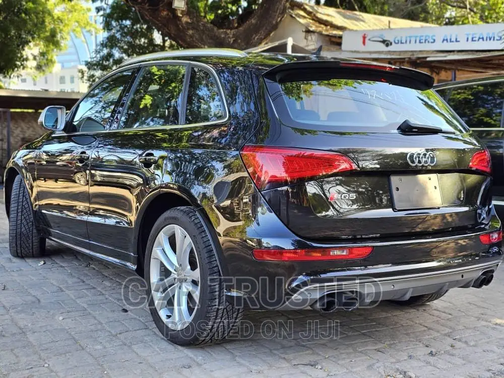 Audi Q5 2015 Black