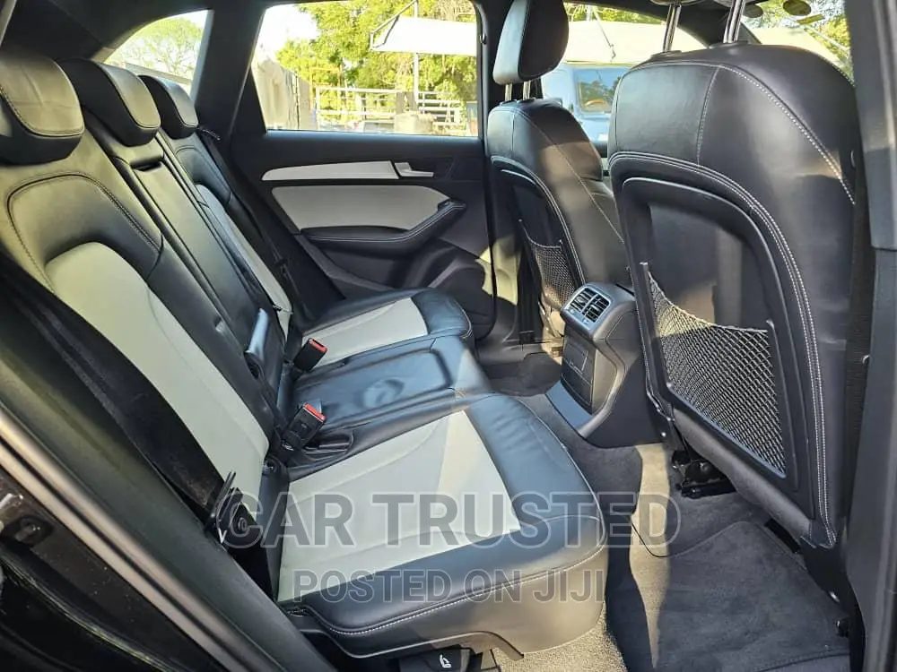 Audi Q5 2015 Black