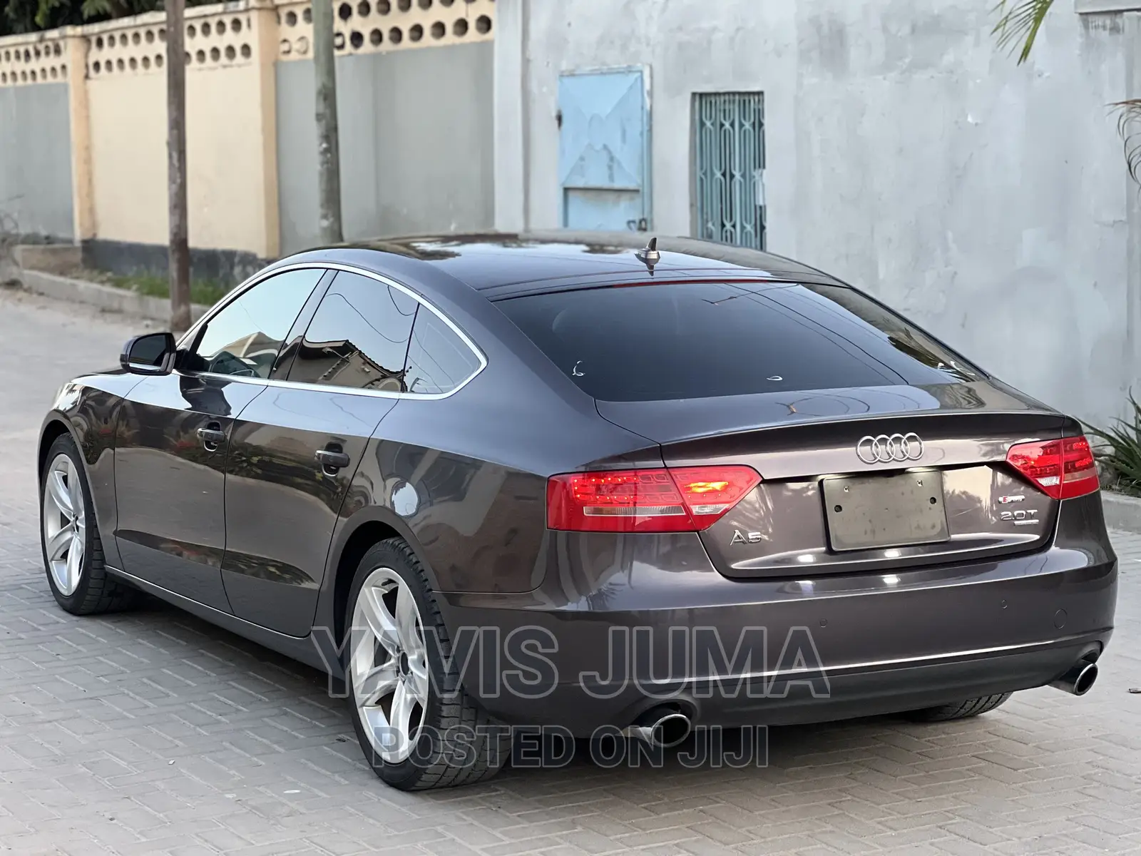 Audi A5 2011 Purple