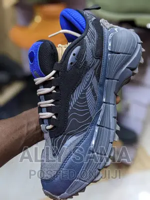 Mens Reeboks Sneakers Original