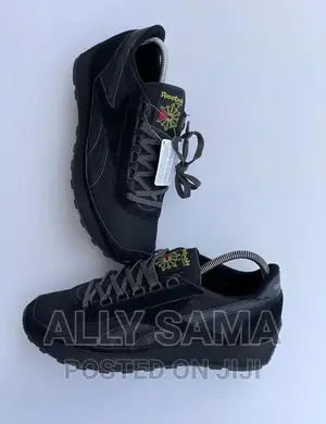 Mens Sneakers Reebok Black Original
