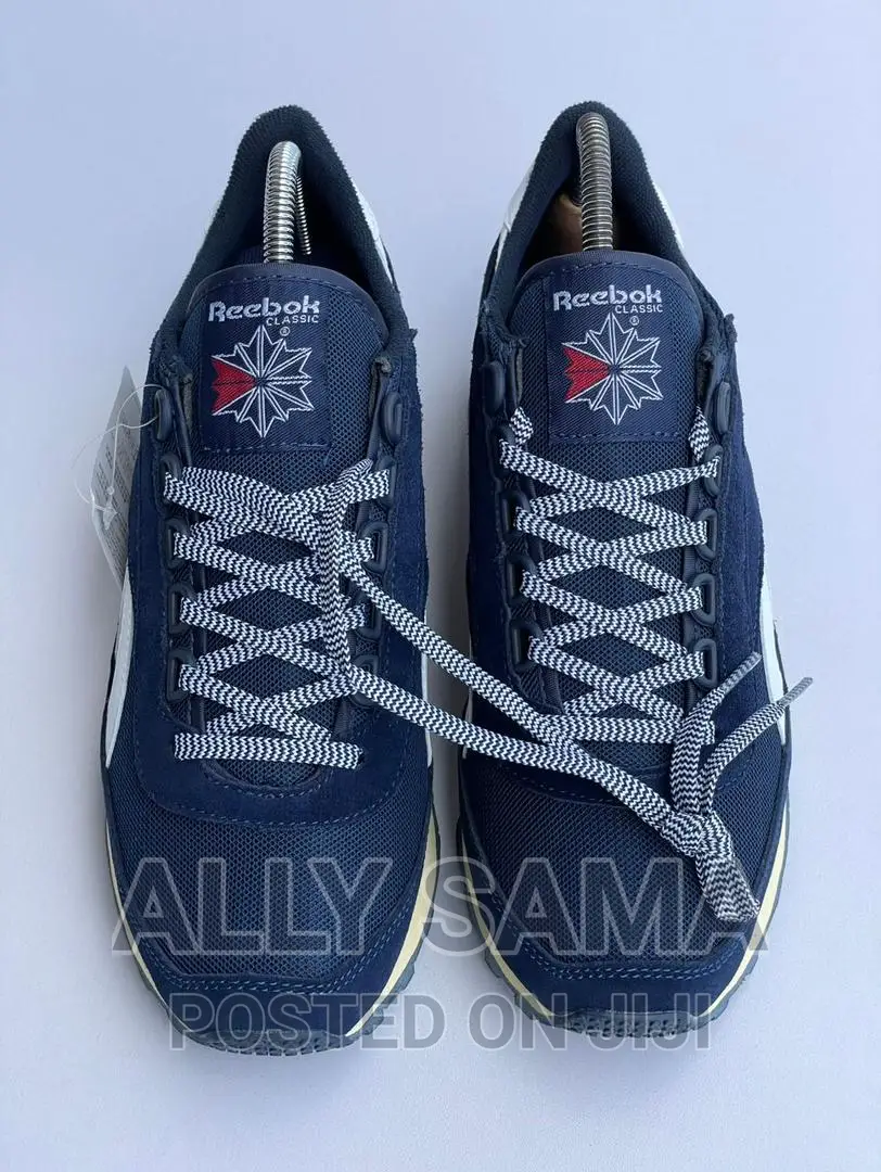 Mens Sneakers Reebok Darkblue Original