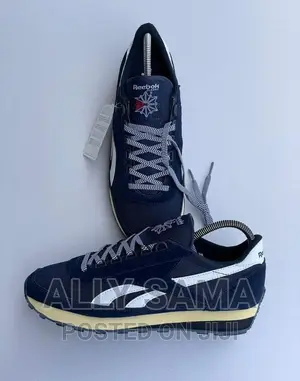 Mens Sneakers Reebok Darkblue Original