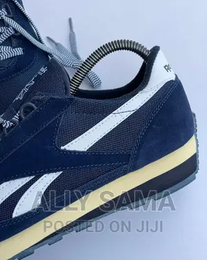 Mens Sneakers Reebok Darkblue Original
