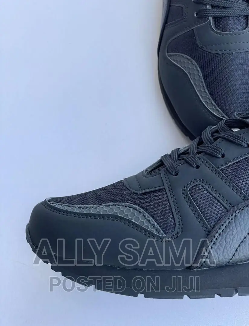 Mens Sneakers Puma Black Original