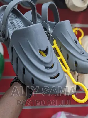 Unisex Crocs Gray Original【Rubber】