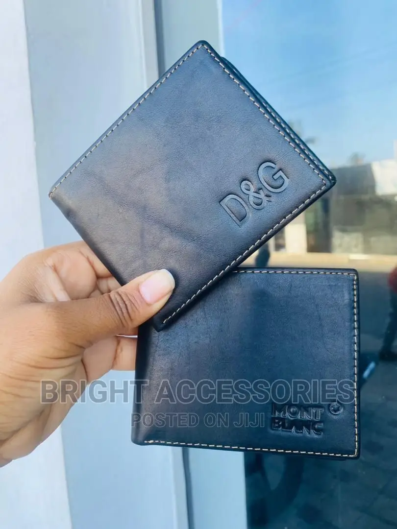Wallets Za Ngozi