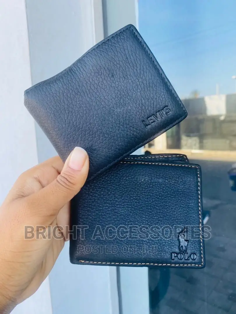 Wallets Za Ngozi