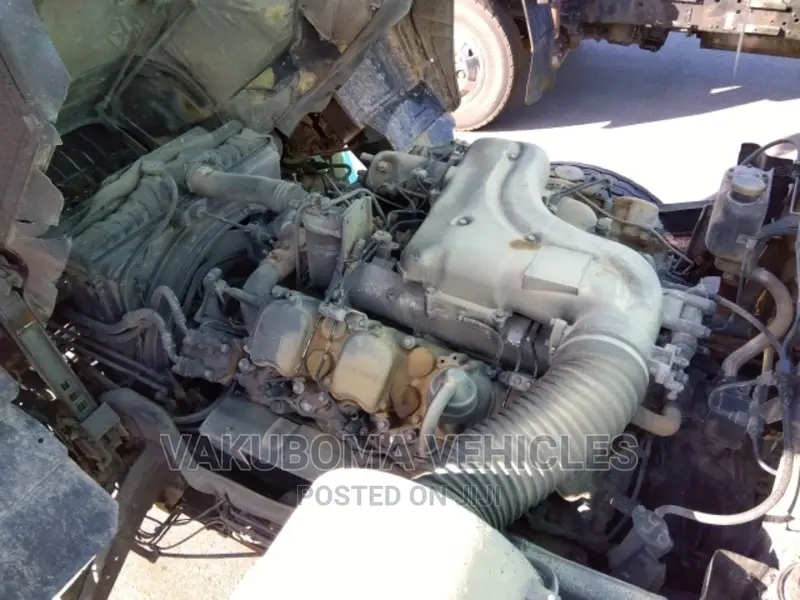 Mitsubishi Super Great