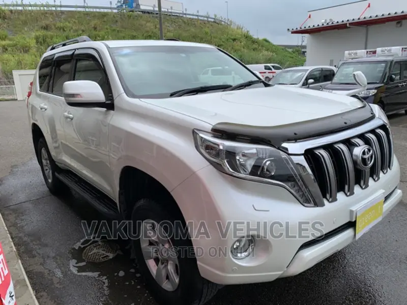 Toyota Land Cruiser Prado 2016 Pearl