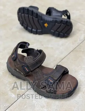 Open Shoes Brown