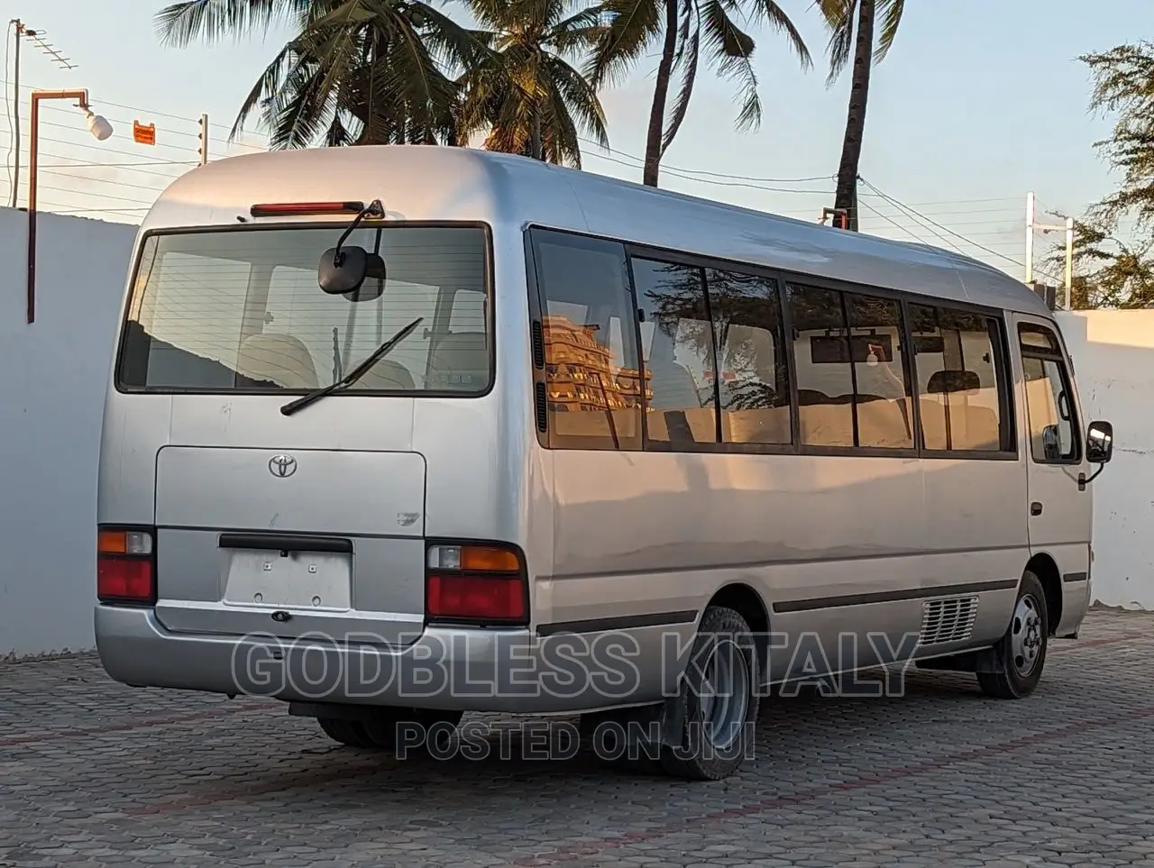 Toyota Coaster 2002 Grey