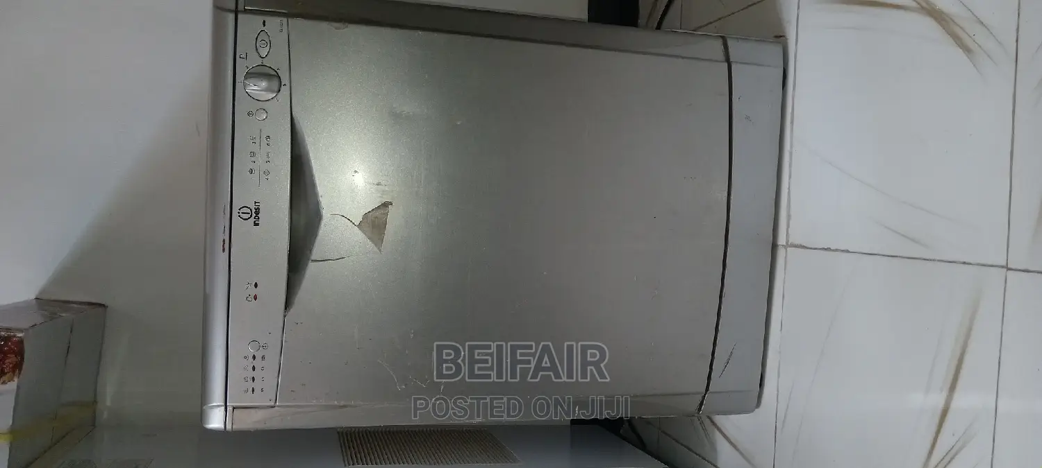 Mashine Ya Kuoshea Vyombo | Indesit Brand Dishwasher
