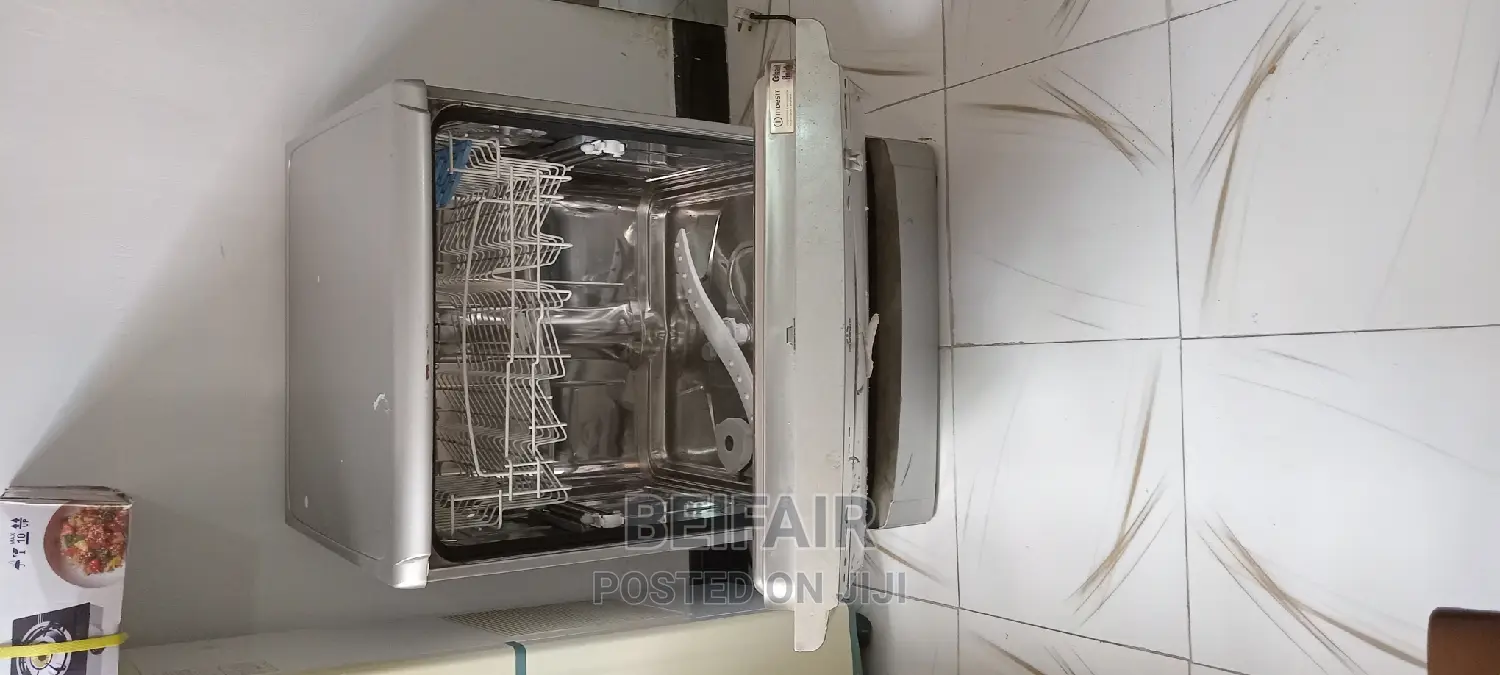 Mashine Ya Kuoshea Vyombo | Indesit Brand Dishwasher
