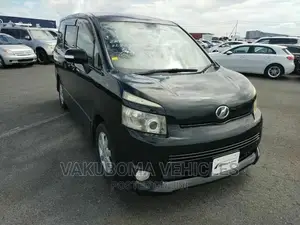Toyota Voxy 2010 Black