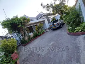 4bdrm Duplex in Msasani for sale