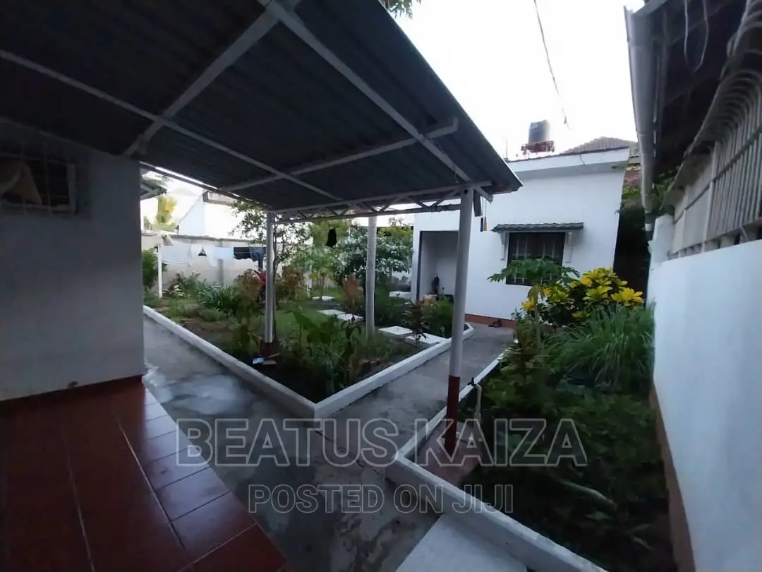4bdrm Duplex in Msasani for sale