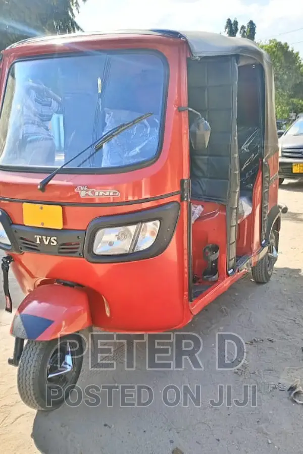 TVS HLX Plus ES 2023 Red