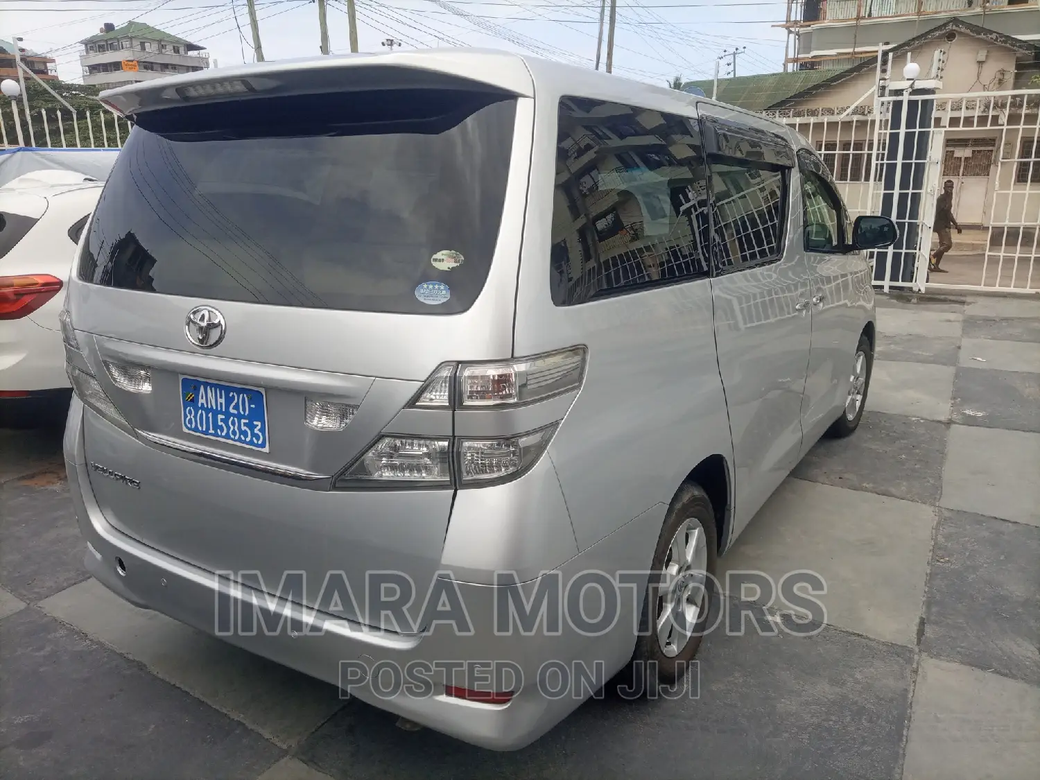 Toyota Vellfire 2008 Silver