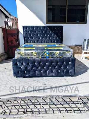 Bed Sofa Na Sofa Unazipata Mpya Kabisa Karibu
