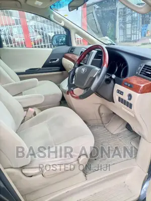 Toyota Alphard 2009 Gray