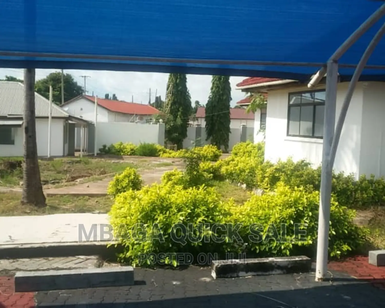 12bdrm Bungalow in Oyster Bay for rent