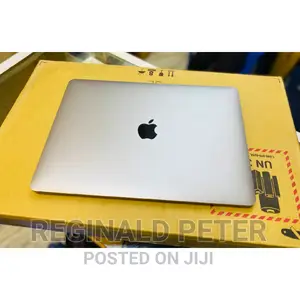 Laptop Apple MacBook Pro 2018 8GB Intel Core I5 SSD 250GB