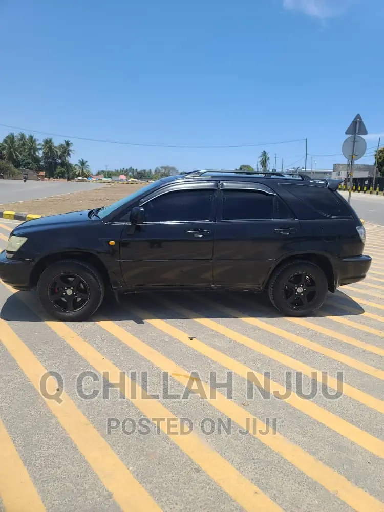 Toyota Harrier 2004 Black