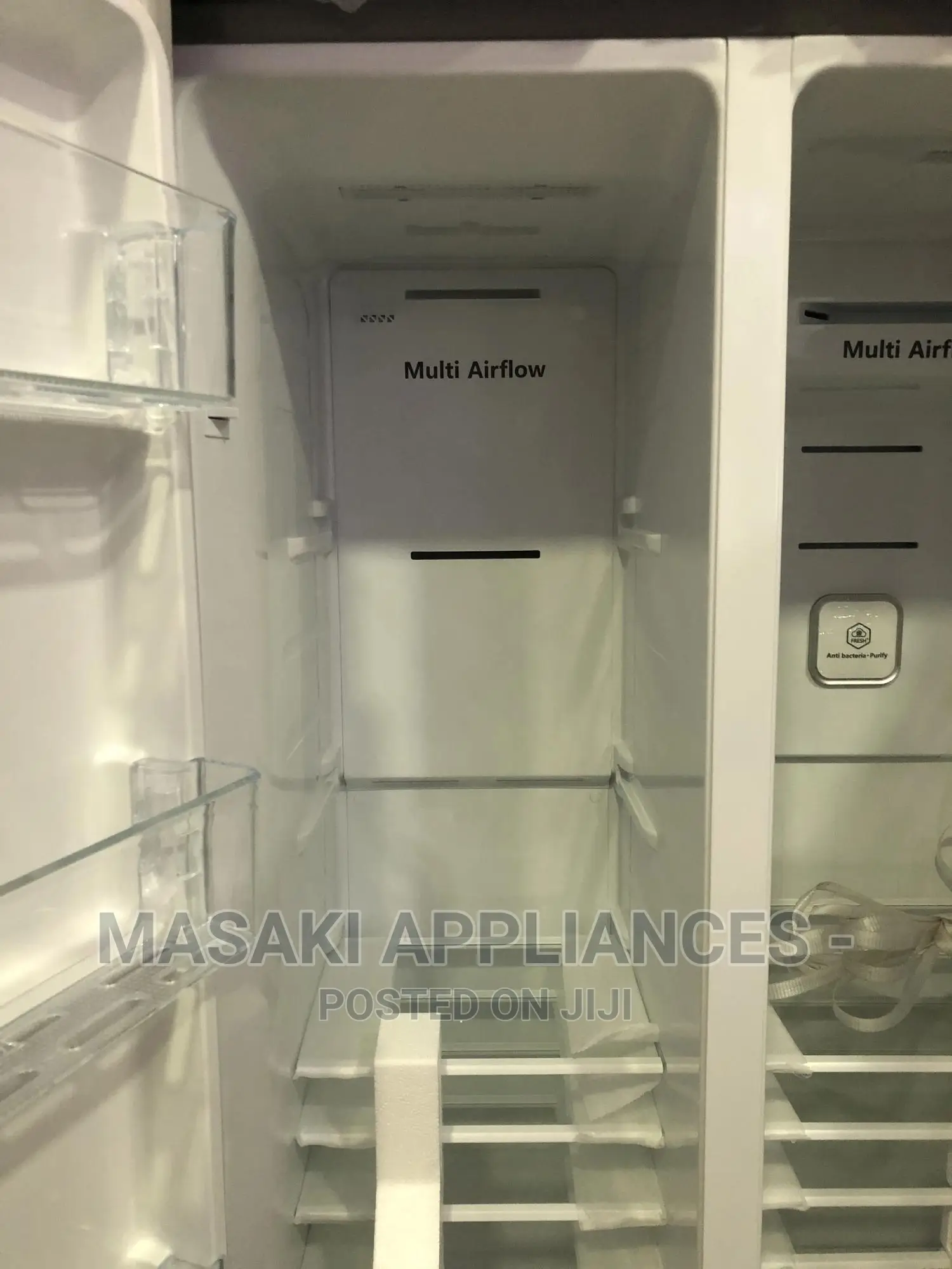New Hisense 564L Side by Side Refrigerator | RC-67WS4SA
