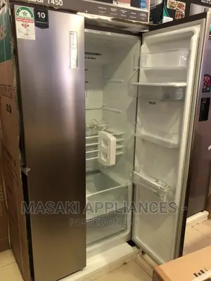 New Hisense 564L Side by Side Refrigerator | RC-67WS4SA