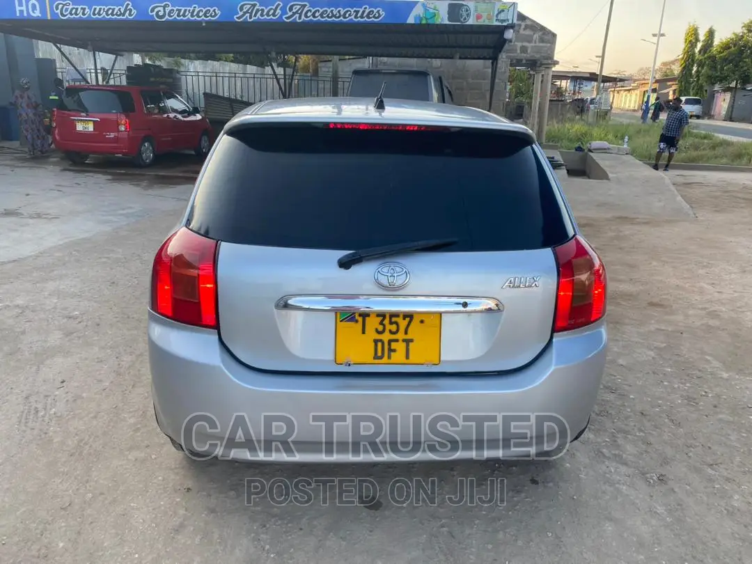 Toyota Allex 2004 Silver