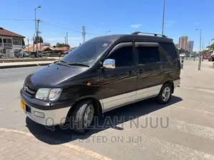 Toyota Noah 2001 Black