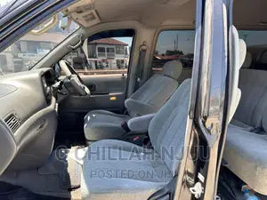 Toyota Noah 2001 Black