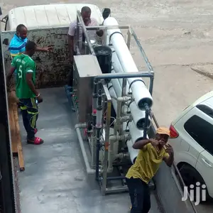Machine Za Kuchuja Maji Chumvi, Magadi Kuwa Maji Malaini