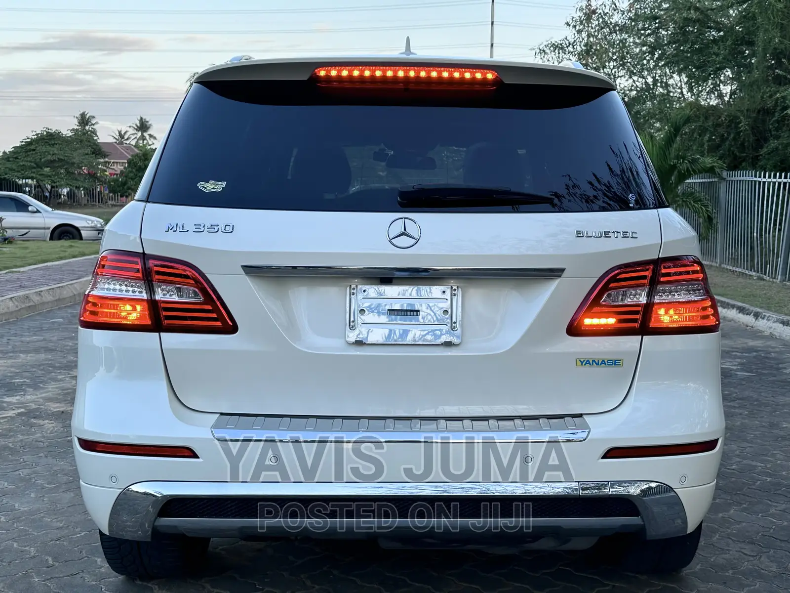 Mercedes-Benz M Class 2013 White